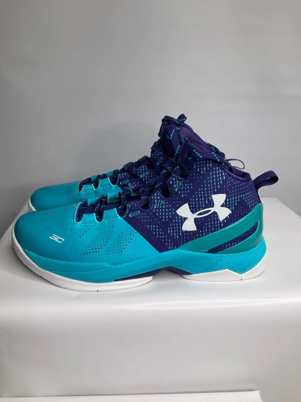 Under Armor Curry 2 Father to Son Pacific Purple White and blue US 7Youth.